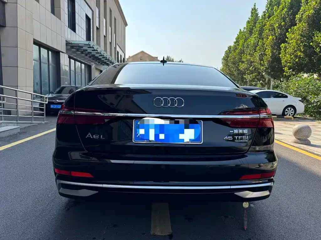 Audi A6L — миниатюра 4