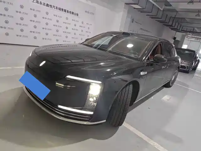 2025 Huawei Zunjie S800