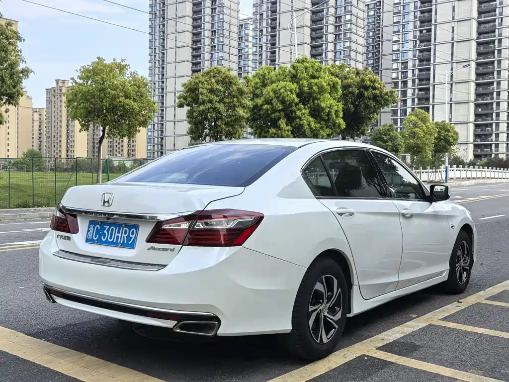 Honda Accord 2016 2.0L Comfort