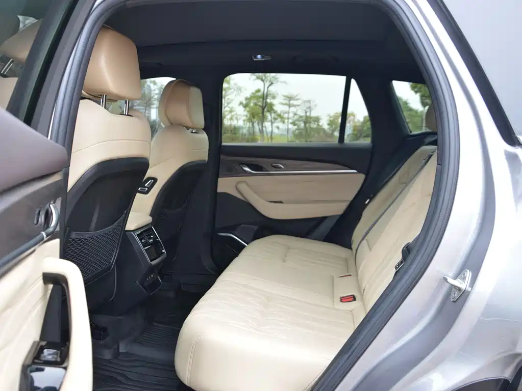 GEELY AUTOMOBILE XINGYUE L