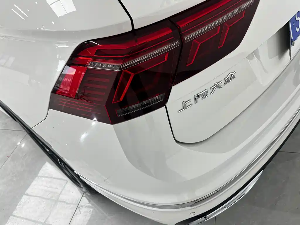 Volkswagen Tiguan L — миниатюра 4