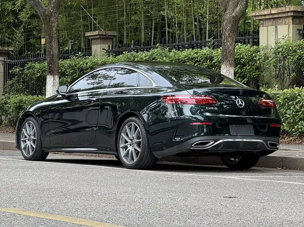 Mercedes-Benz E-Class E 2023 E 260
