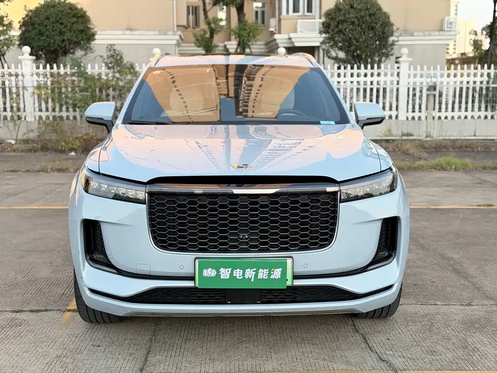 Li Auto Li ONE — миниатюра 2