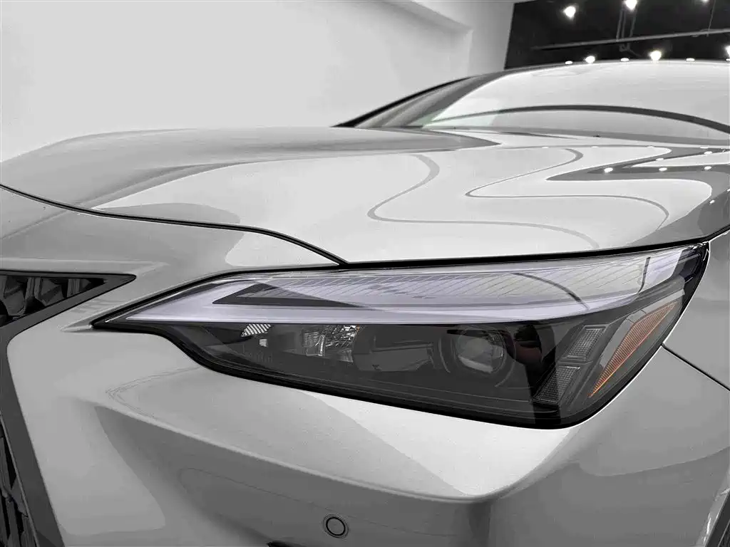 Lexus NX — миниатюра 29
