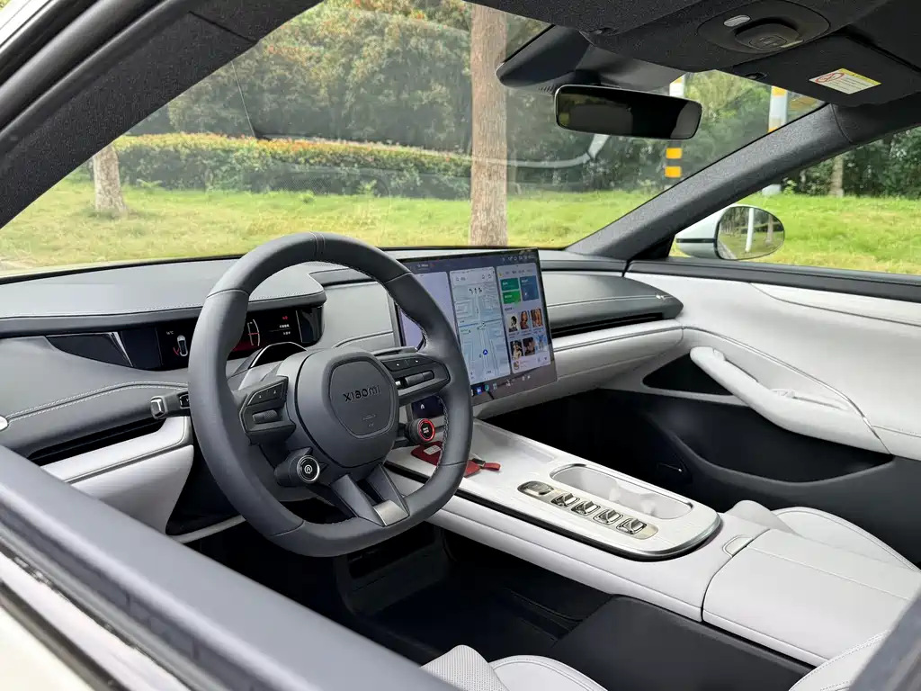 XIAOMI CAR XIAOMI SU7