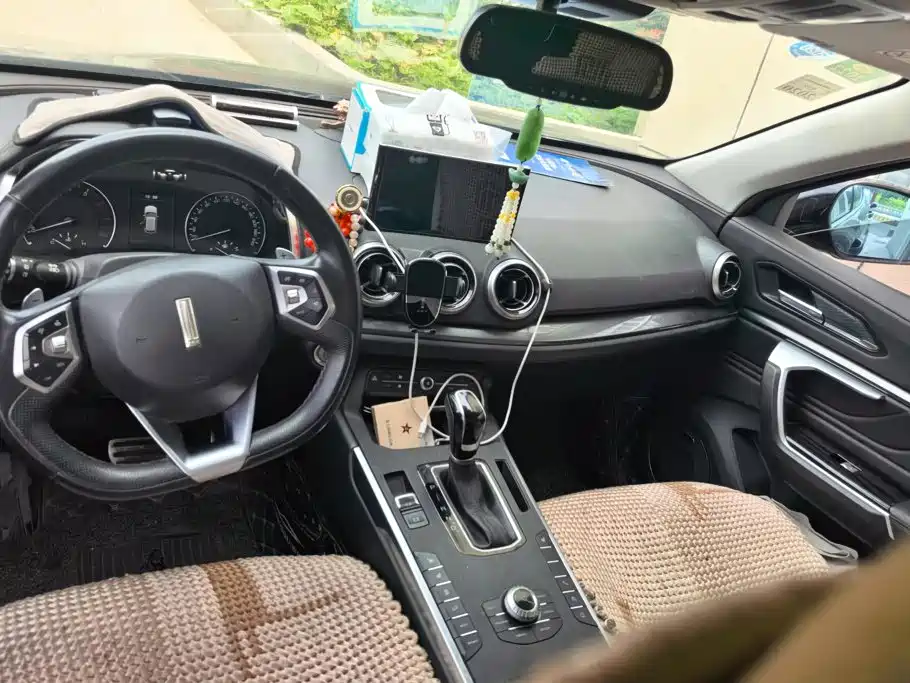 Wey Wey VV5 — миниатюра 12