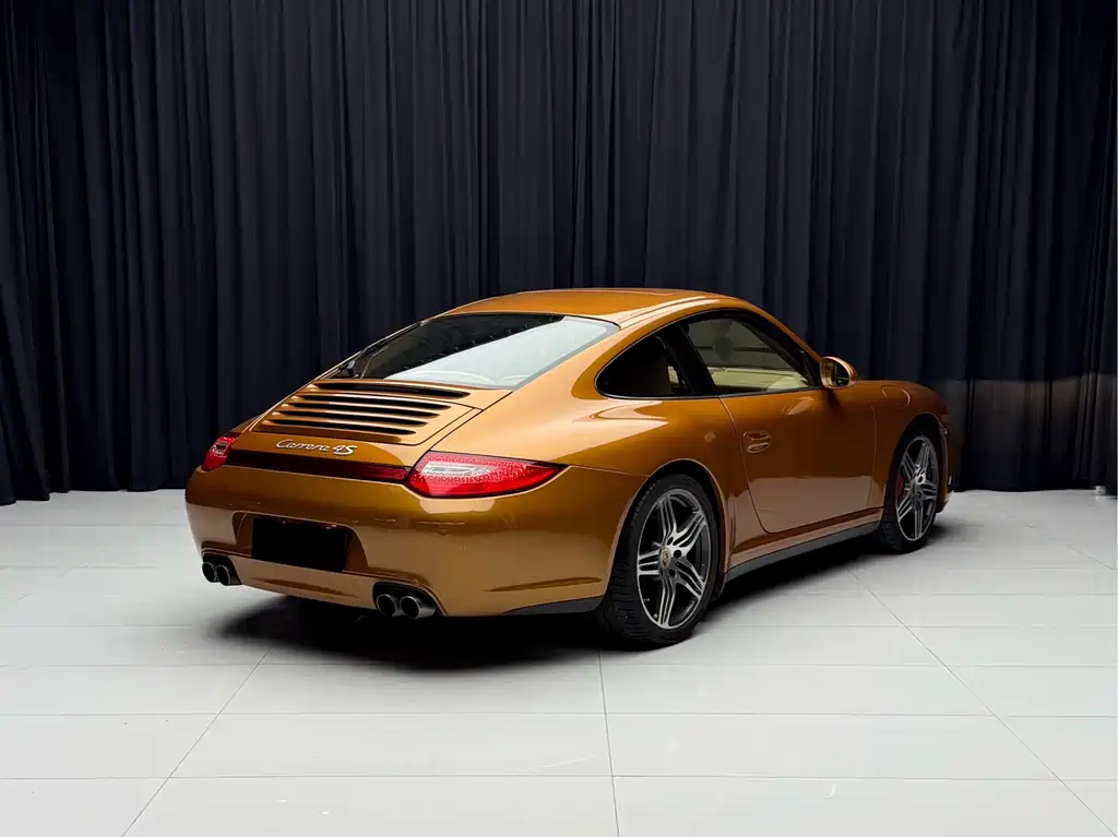 Porsche 911 2010 Carrera 4S 3.8L