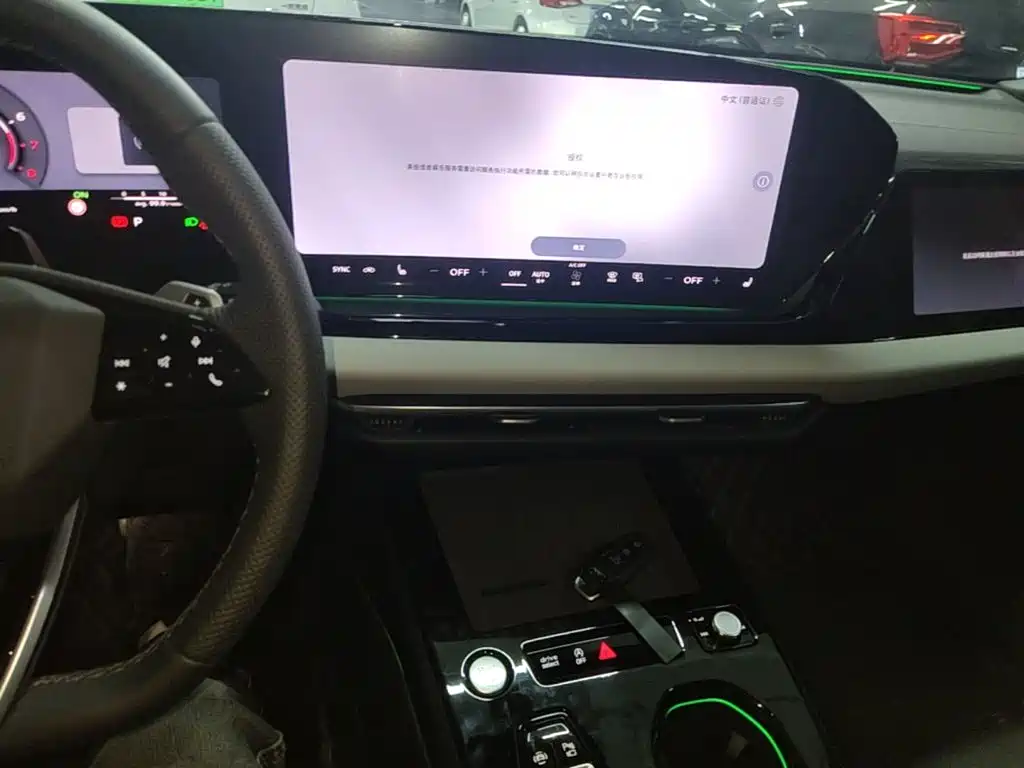 Audi A5L — миниатюра 12