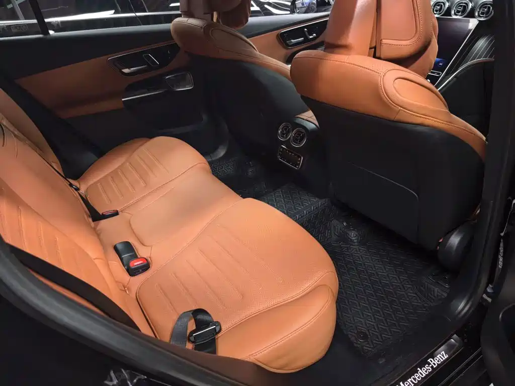 Mercedes-Benz GLC — миниатюра 14