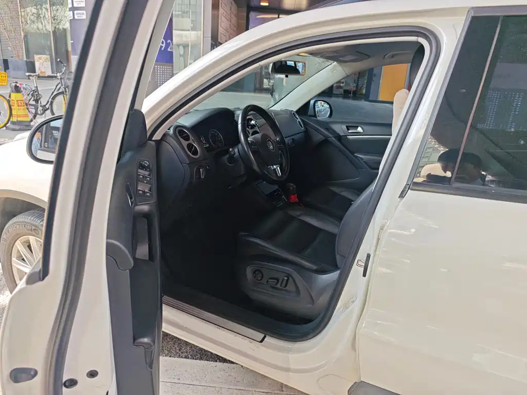 Volkswagen Tiguan — миниатюра 7