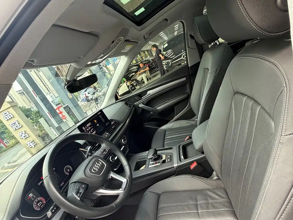 Audi Q5L — миниатюра 4