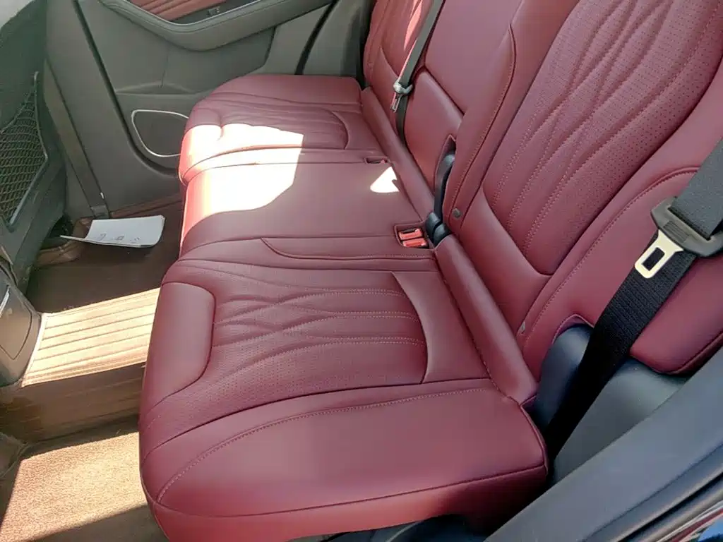Hongqi Hongqi HS5 — миниатюра 17