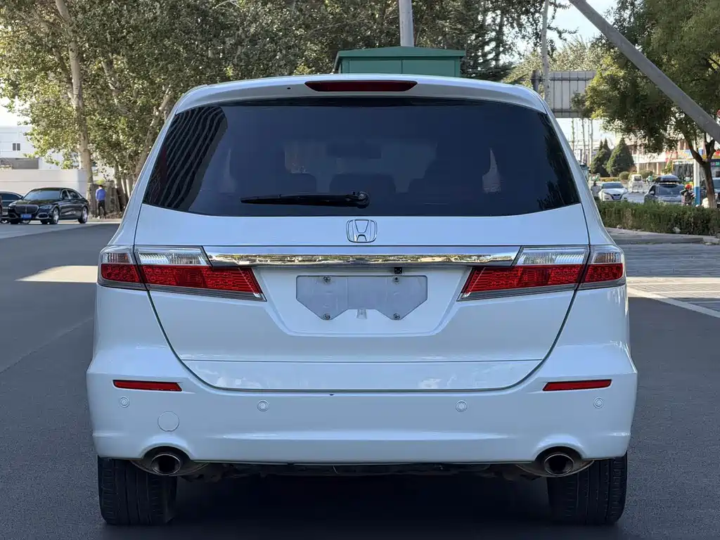 Honda Odyssey — миниатюра 5