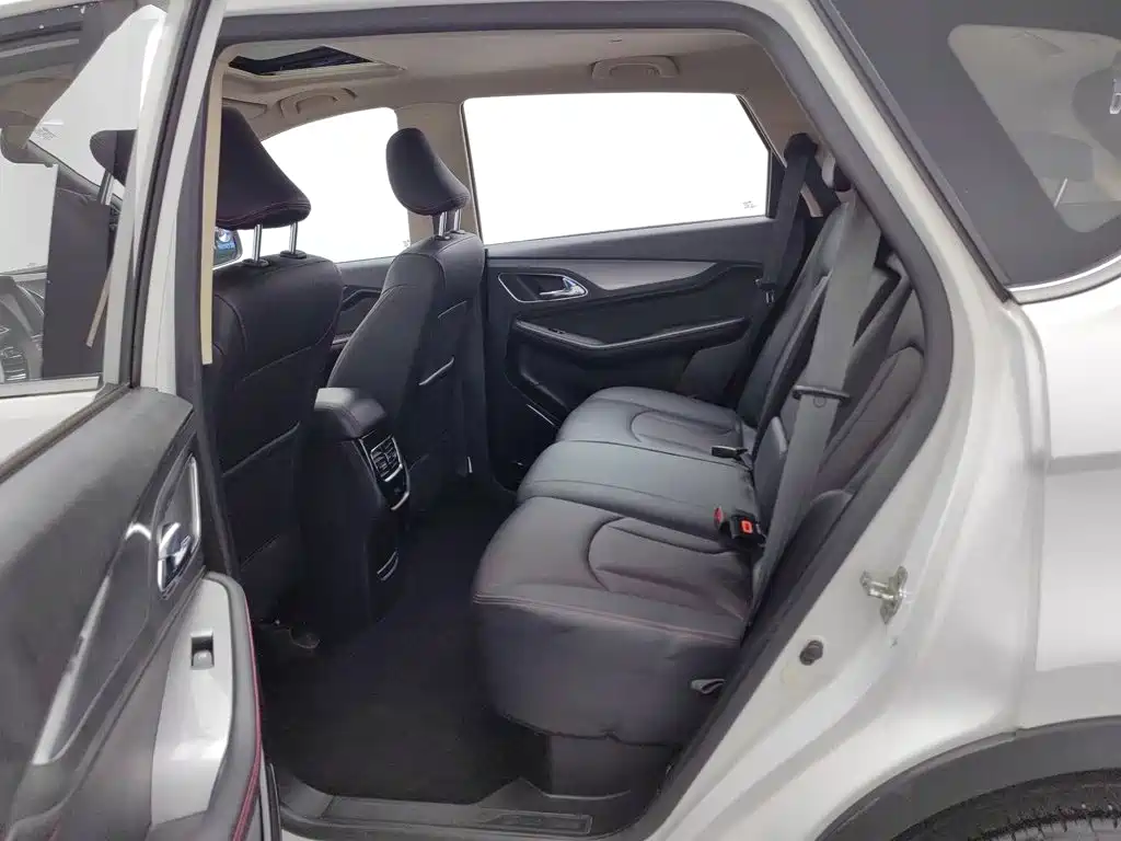 Baojun 560 — миниатюра 15