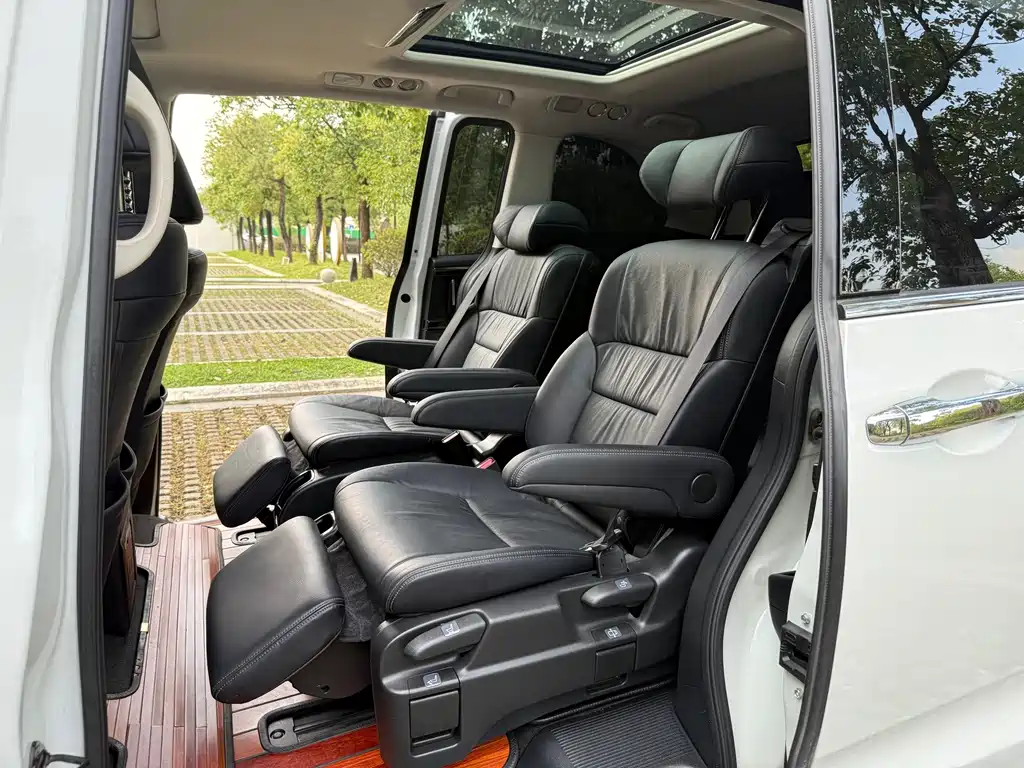 Honda Odyssey — миниатюра 7