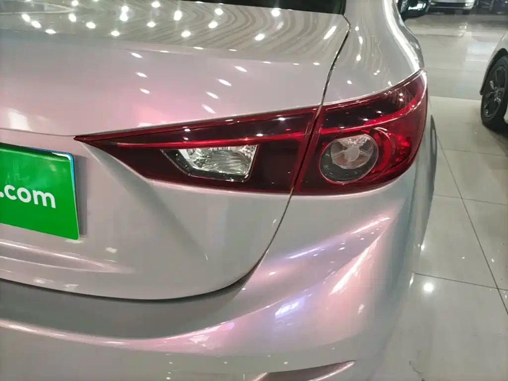 Mazda 3 Axela — миниатюра 24