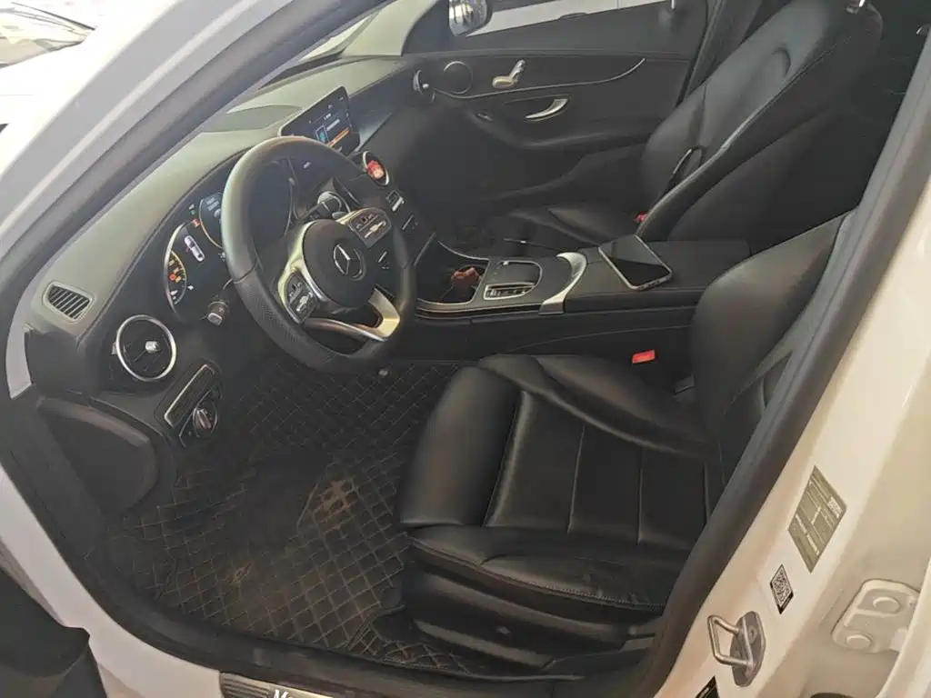 Mercedes-Benz C-Class — миниатюра 15