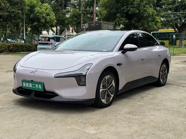 2025 Xpeng Mona M03