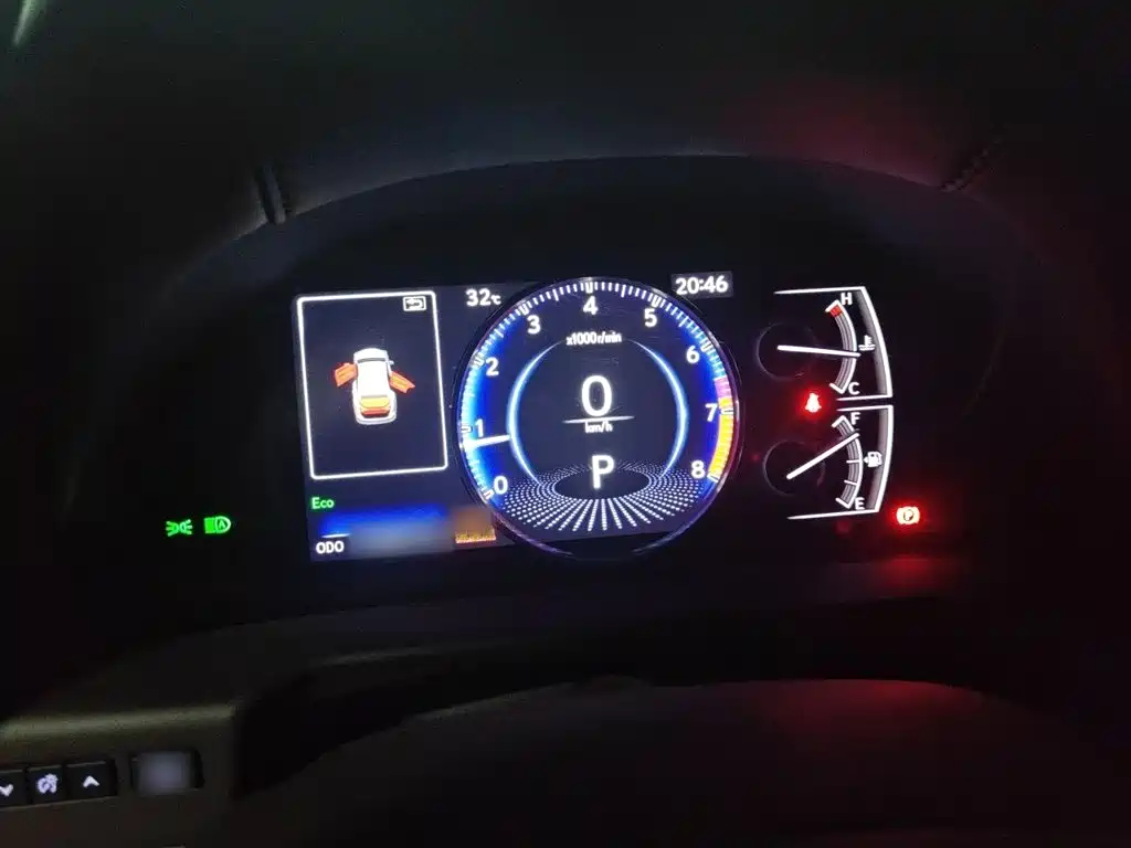 Lexus ES — миниатюра 4