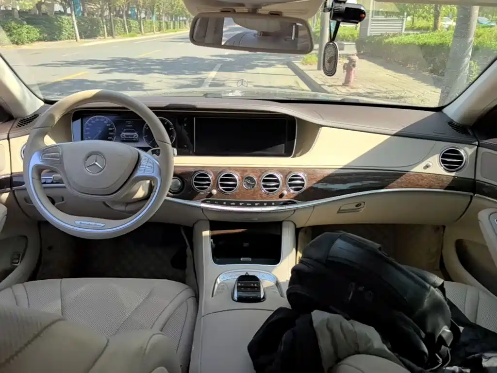 Mercedes-Benz S-Class — миниатюра 10