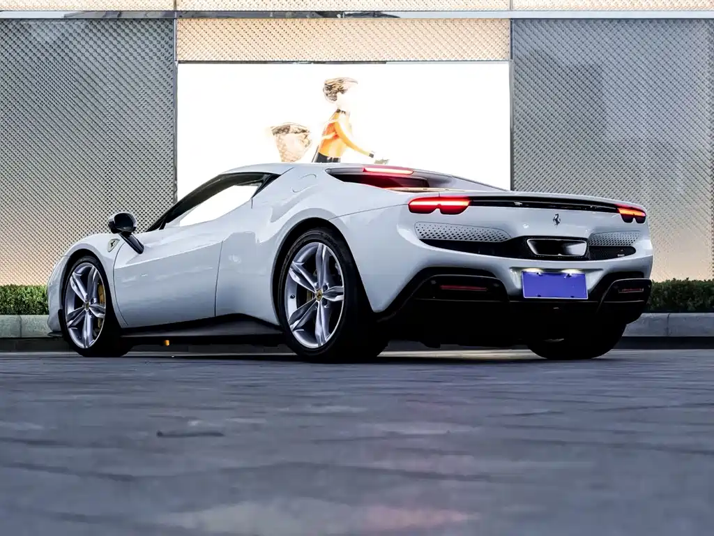 Ferrari 296 — миниатюра 5
