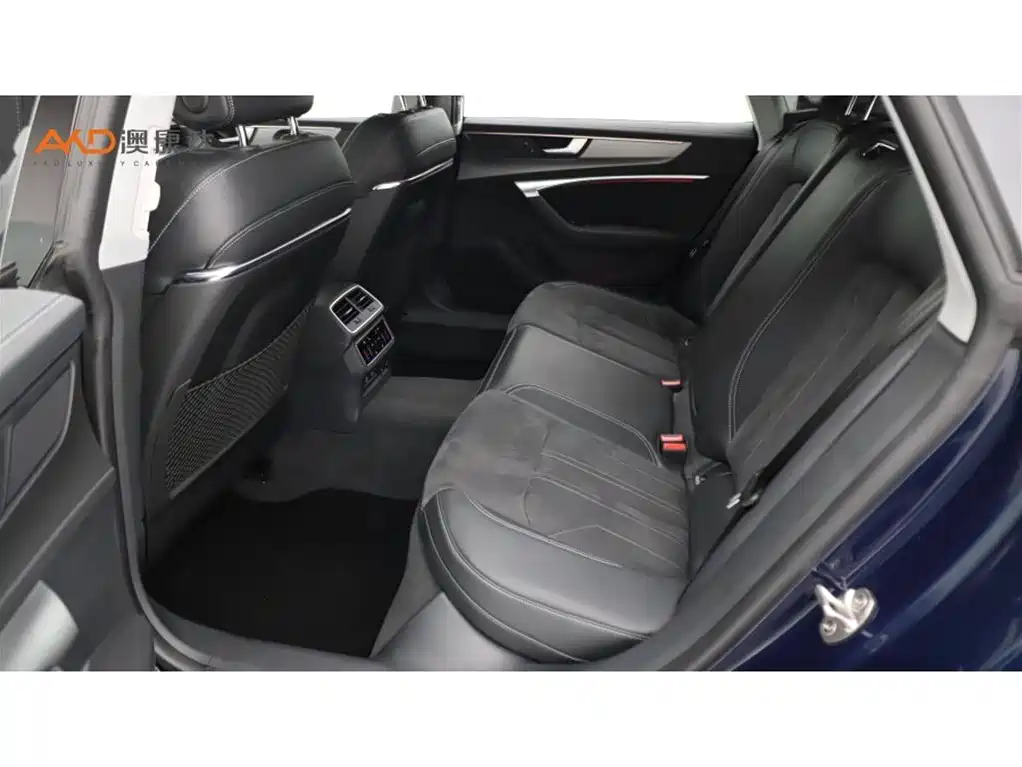 Audi A7L — миниатюра 7