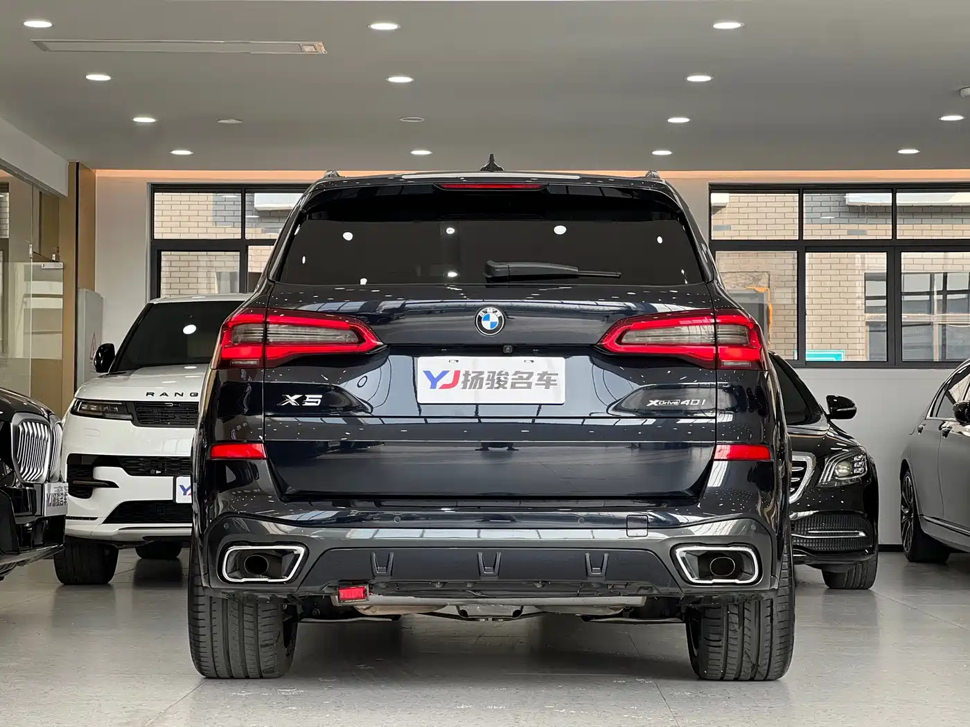 BMW X5 (Import)