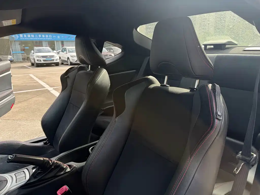 Toyota 86 — миниатюра 14