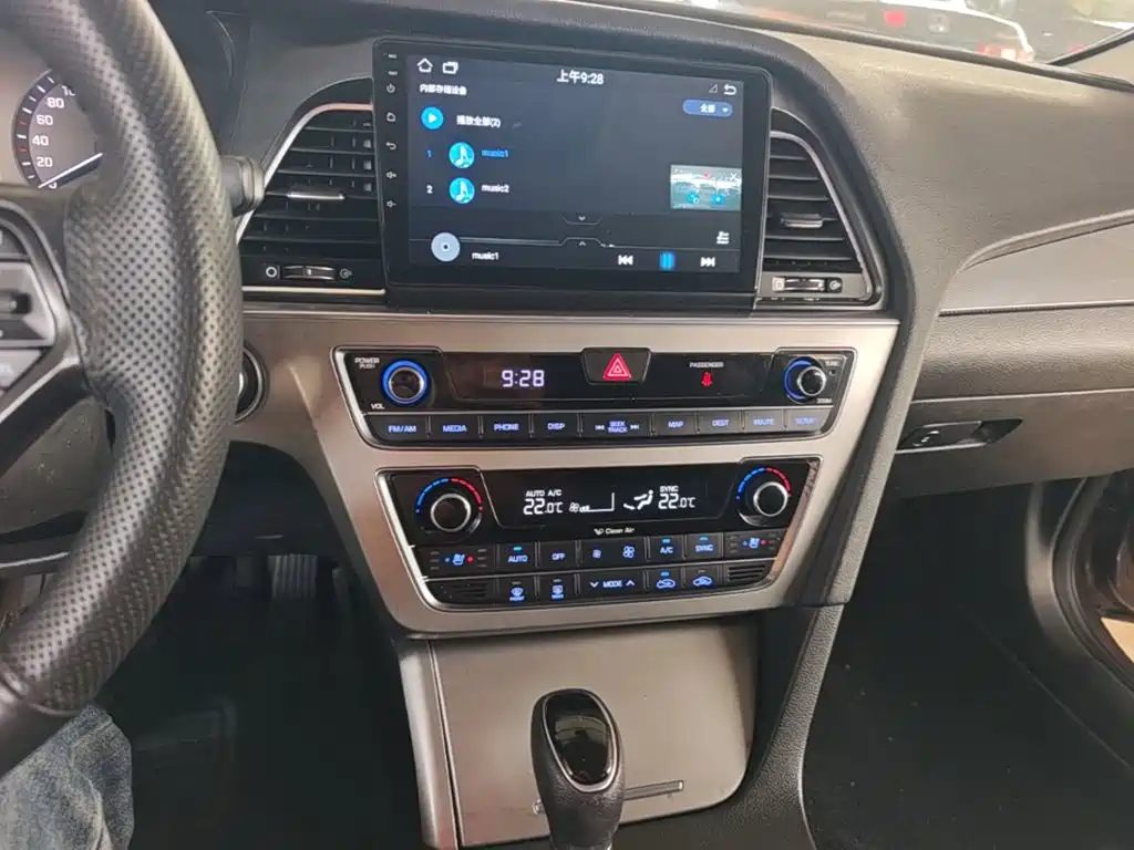 Hyundai Sonata — миниатюра 13