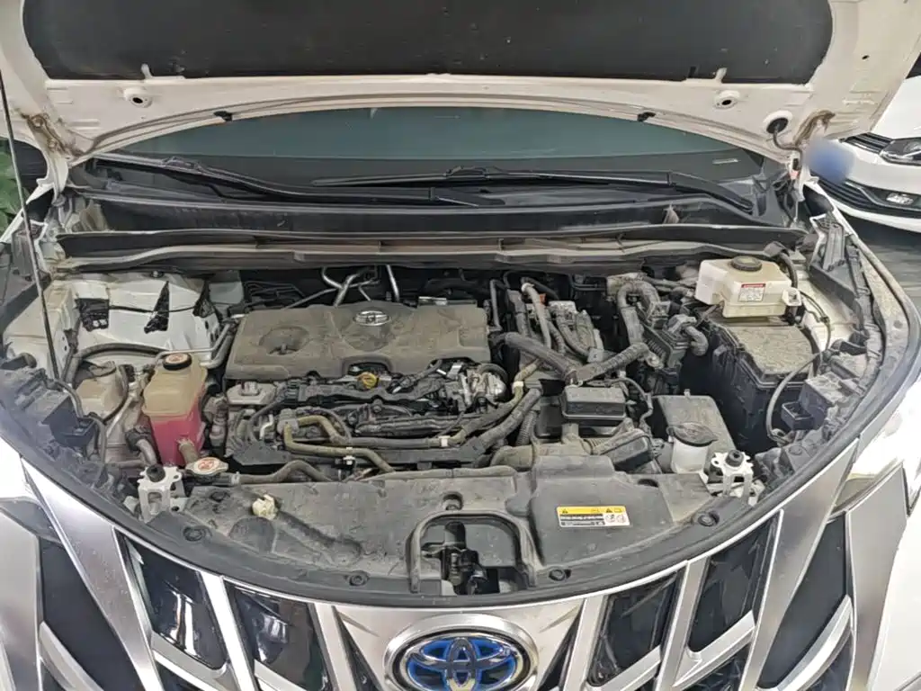 Toyota Sienna — миниатюра 20