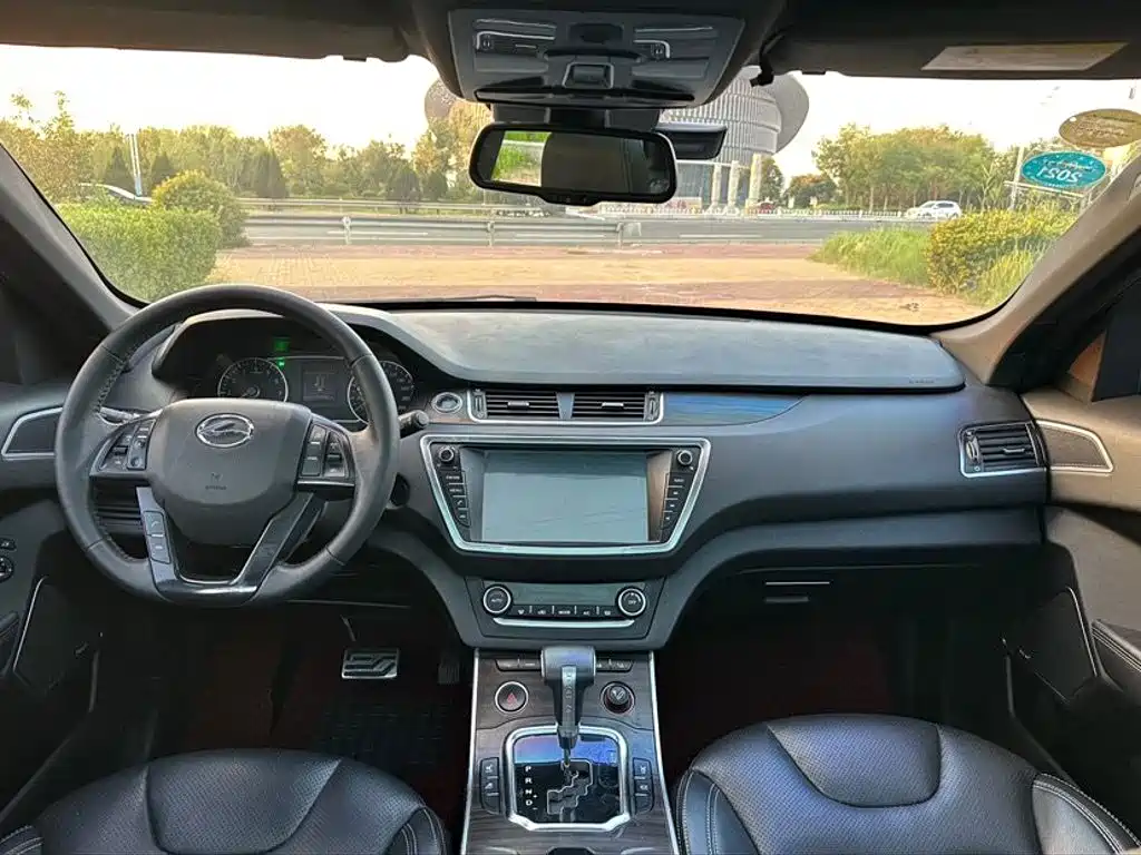 Landwind Landwind X7 — миниатюра 9
