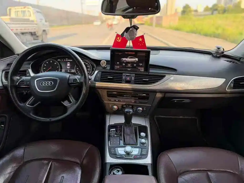 Audi A6L — миниатюра 13