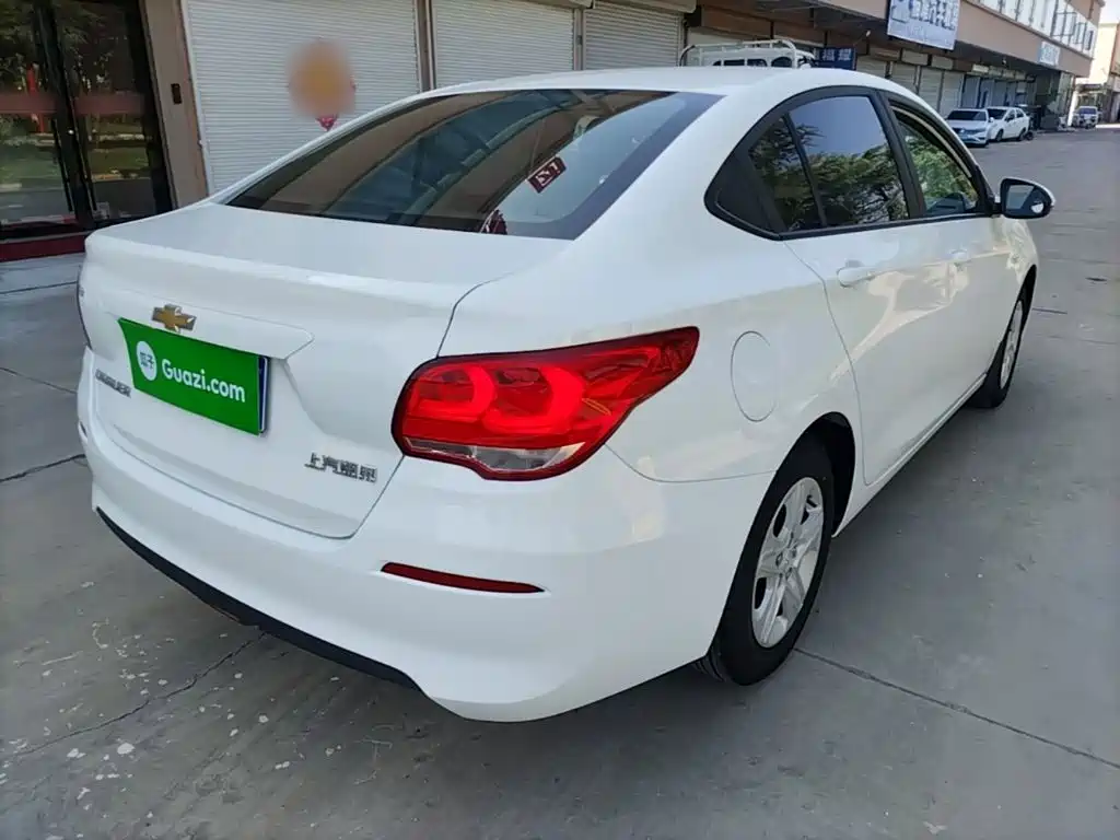 Chevrolet Cavalier — миниатюра 7