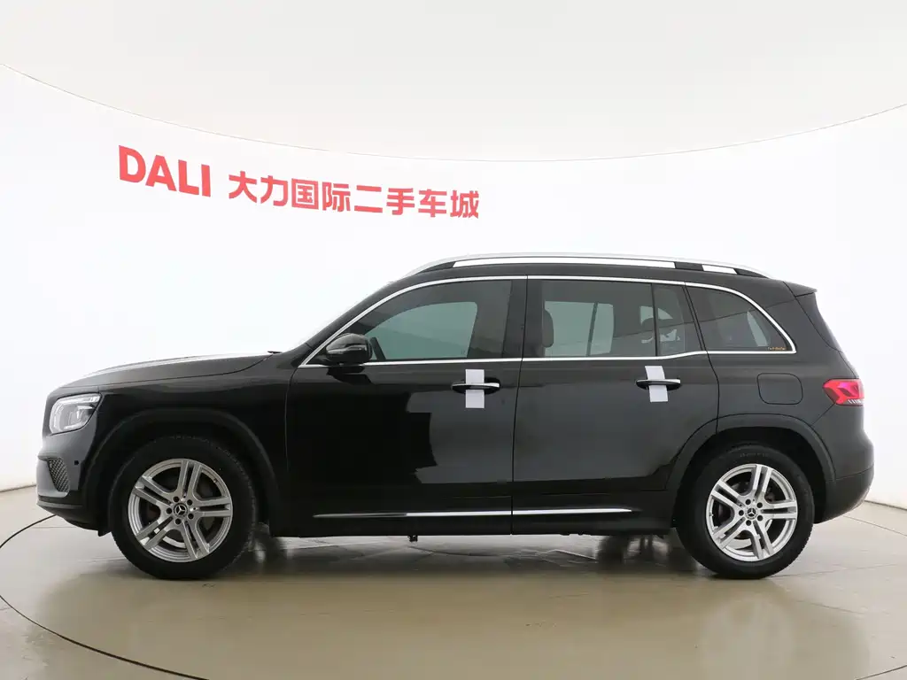 Mercedes-Benz GLB — миниатюра 5