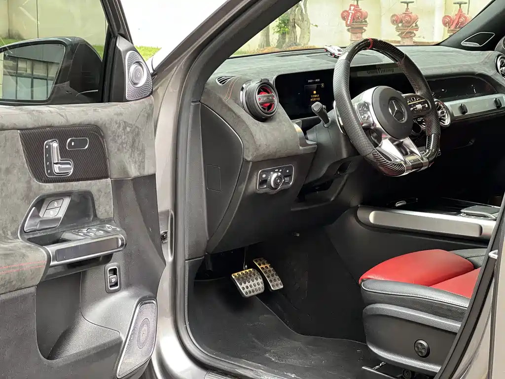 Mercedes-Benz GLB A MG 2021 AMG GLB 35 4MATIC