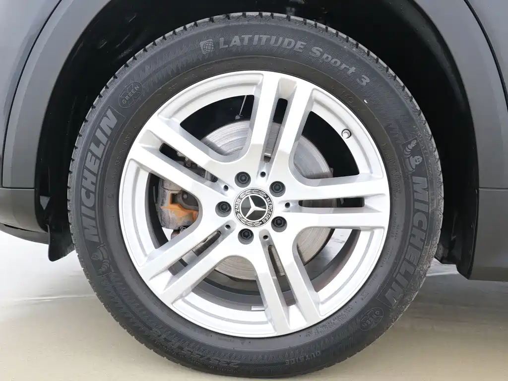 Mercedes-Benz GLB — миниатюра 20