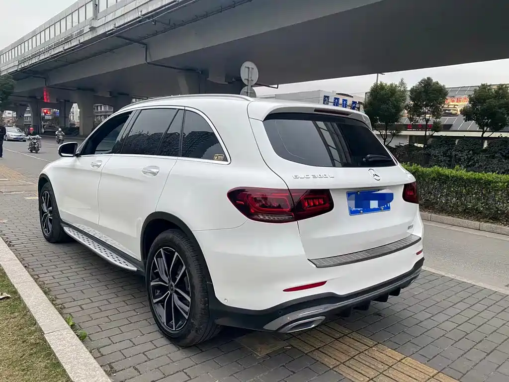 Mercedes-Benz GLC — миниатюра 3