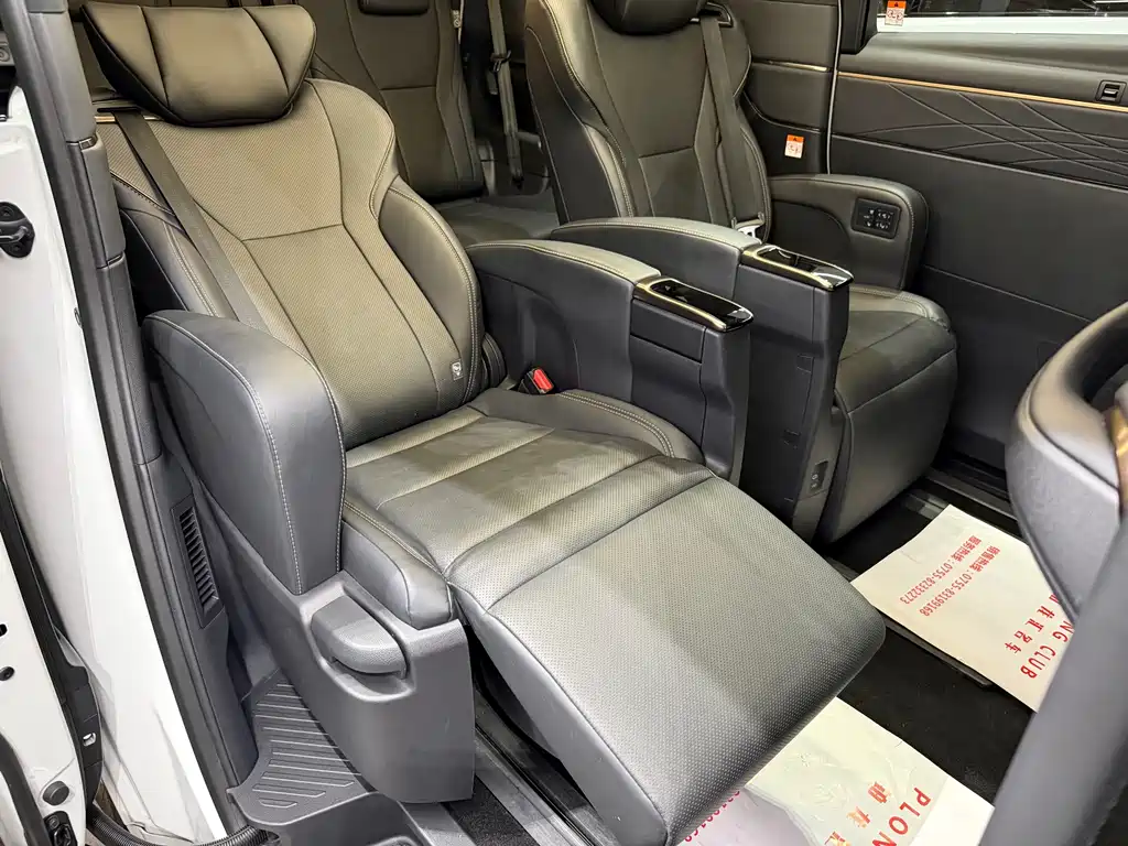 Toyota Alphard — фотографии объявления, Фото 17