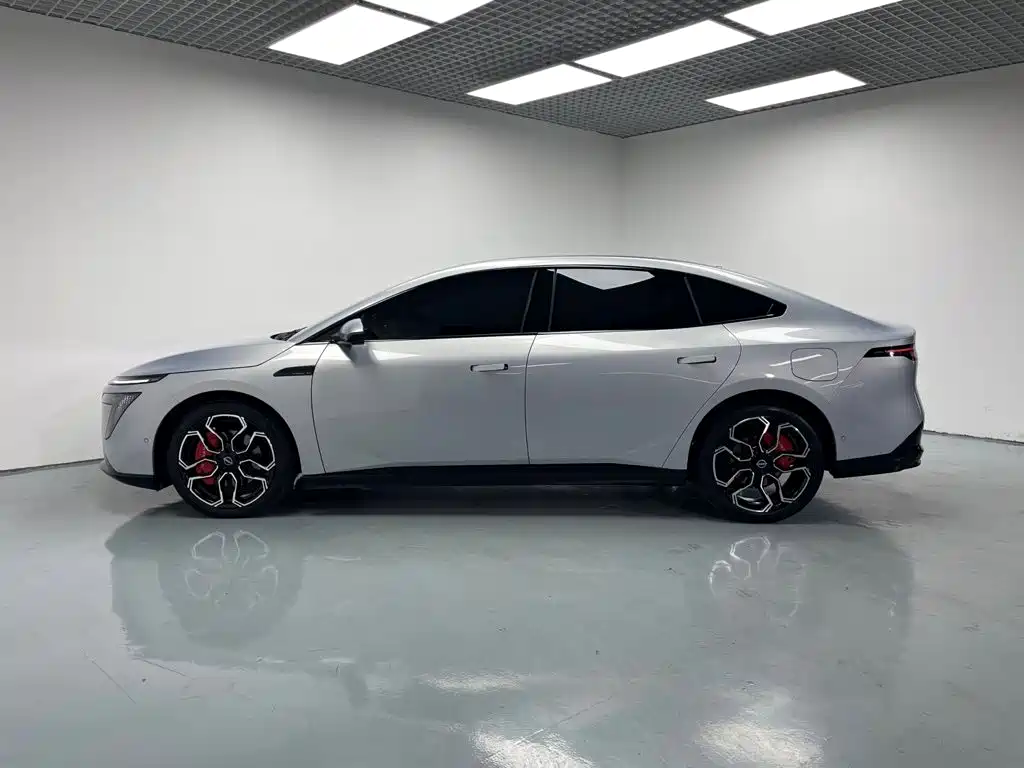 Nissan N7 — миниатюра 7