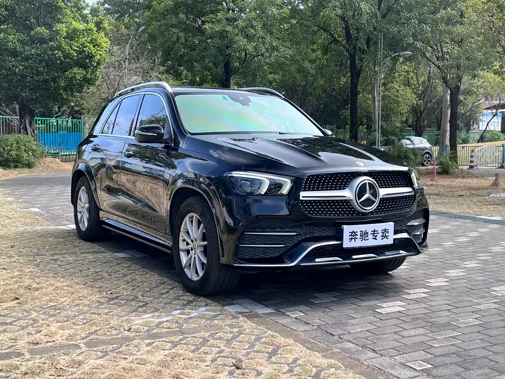 MERCEDES-BENZ GLE