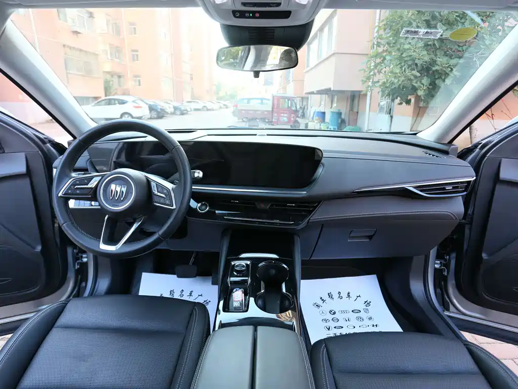Buick Envision S — миниатюра 10