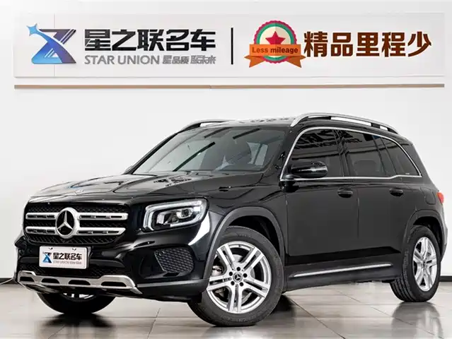 MERCEDES-BENZ GLB
