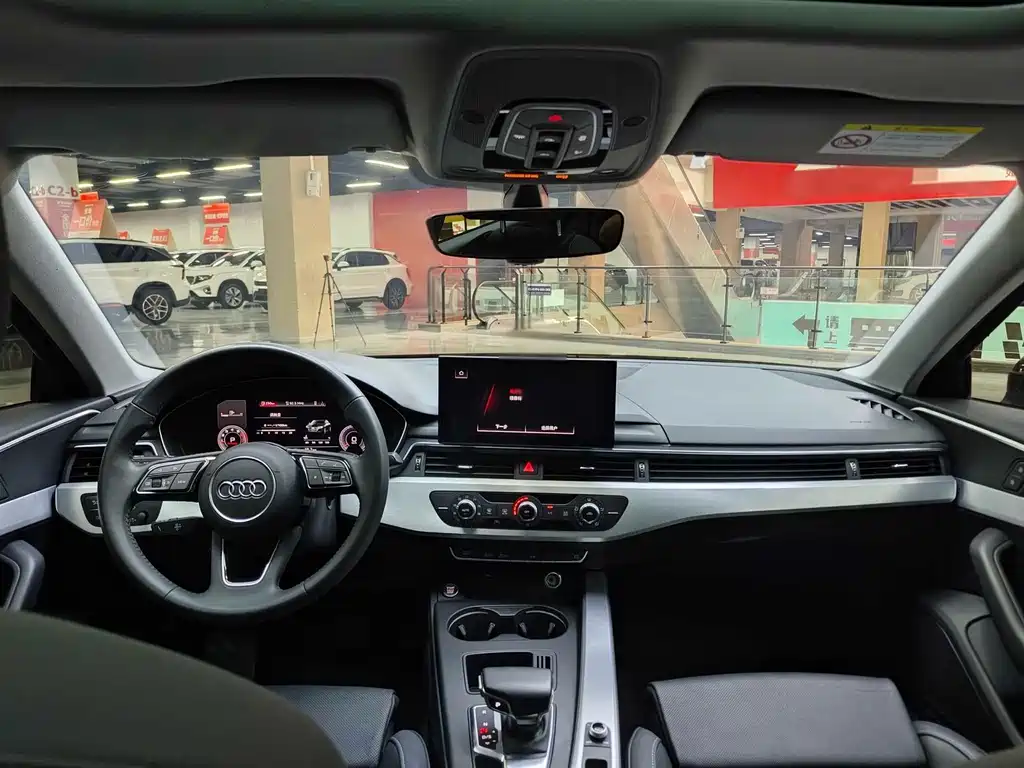 Audi A4L 2020 40 TFSI Fashion
