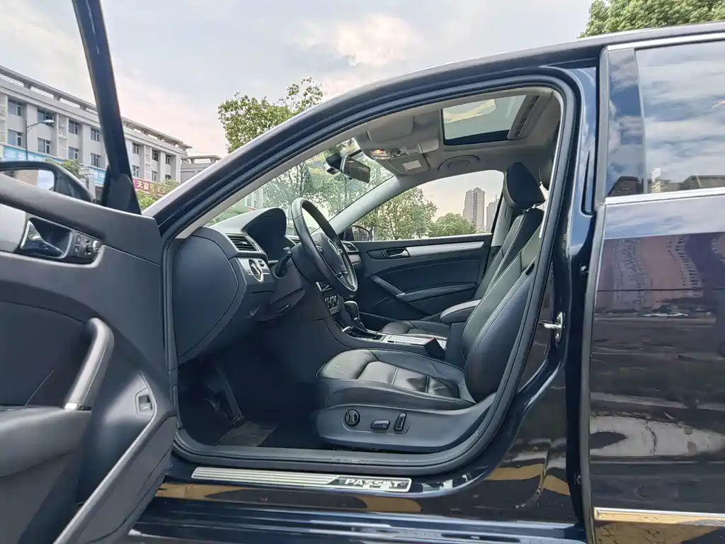 Volkswagen Passat — миниатюра 7