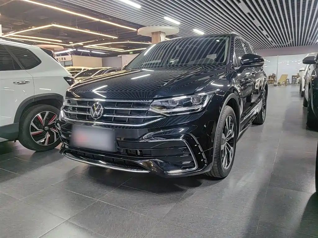 Volkswagen Tiguan L 2025