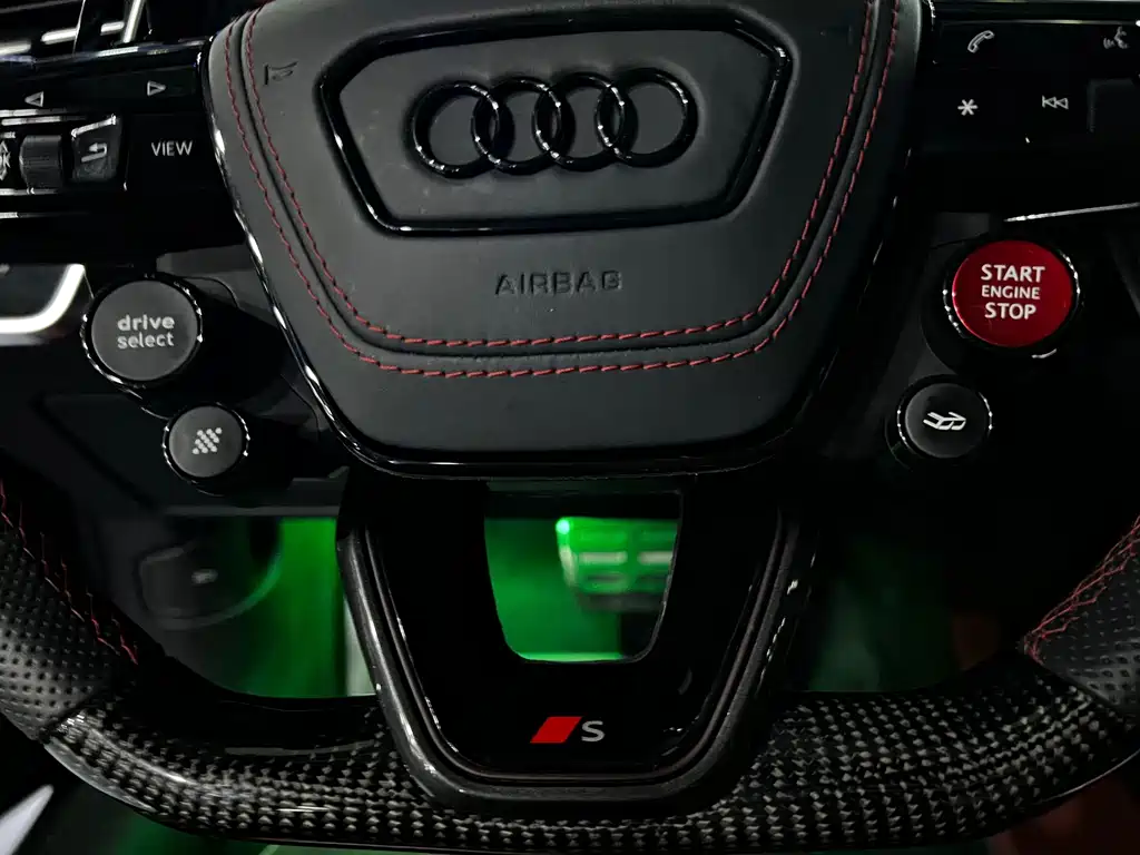 Audi A7L — миниатюра 9