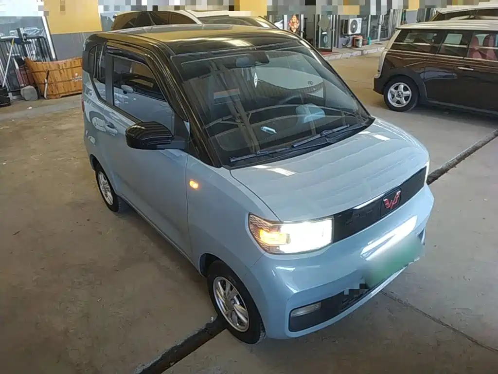 Wuling MINIEV — миниатюра 4