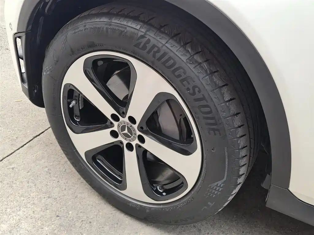 Mercedes-Benz GLC 2022 GLC 260 L 4MATIC