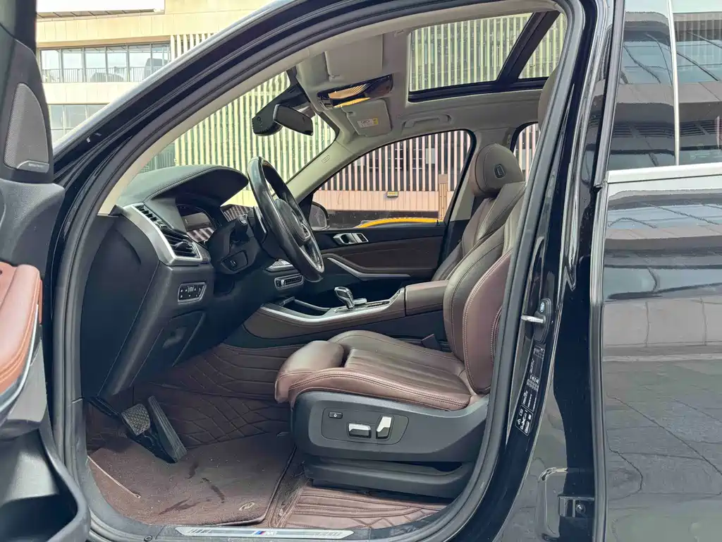 BMW X5 (Import) — миниатюра 4