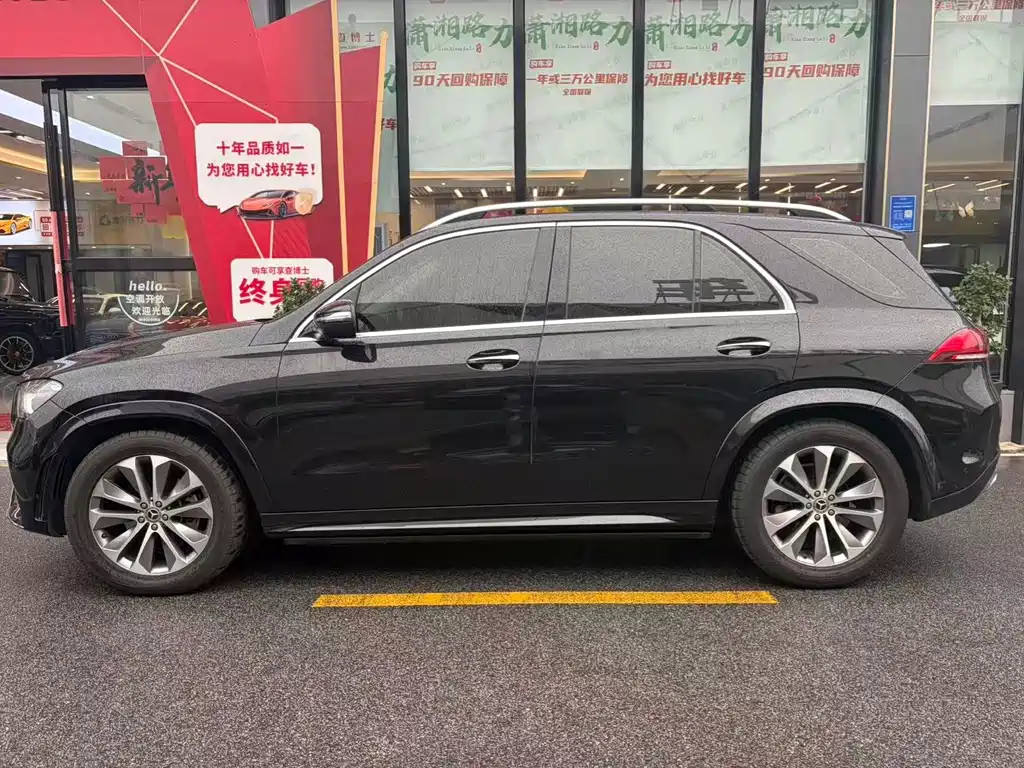 Mercedes-Benz GLE (Import) — миниатюра 3